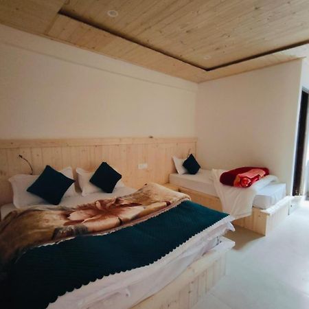 Hotel Geeta Badrináth Kültér fotó